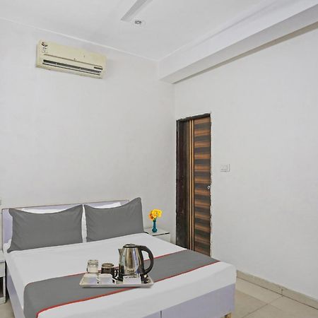Hotel O Imperial Residency Near Dashrath Puri Metro Station Nueva Delhi Exterior foto