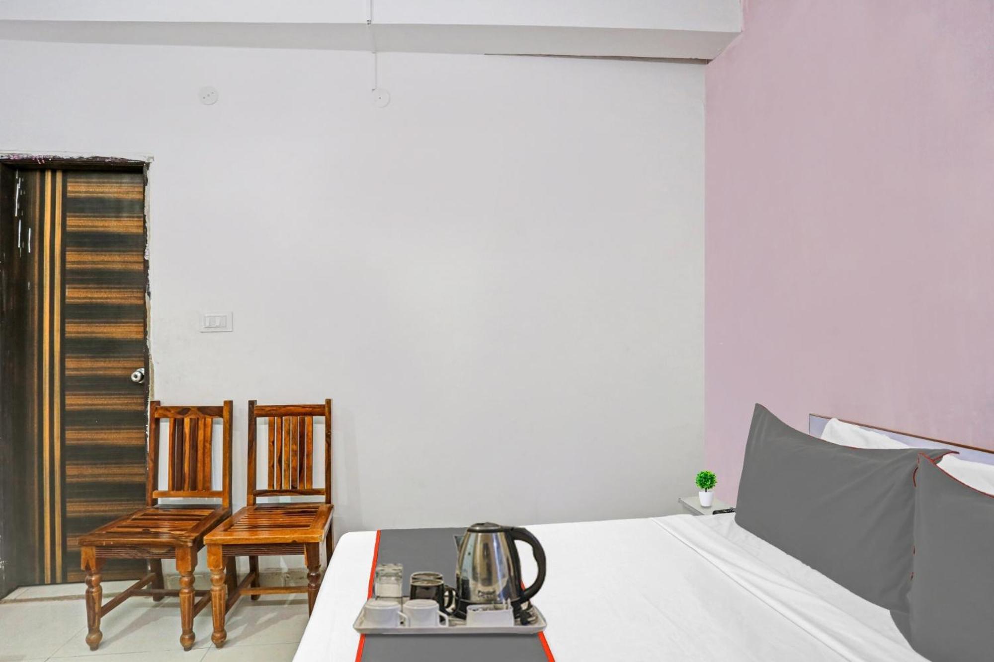 Hotel O Imperial Residency Near Dashrath Puri Metro Station Nueva Delhi Exterior foto